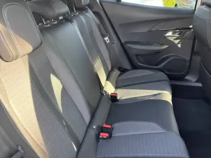 Photo 43 Peugeot 2008  BlueHDi 130 S&S EAT8