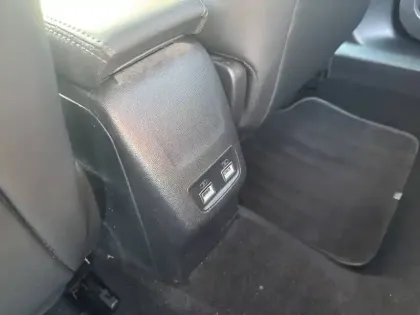 Photo 24 Peugeot 2008  BlueHDi 130 S&S EAT8