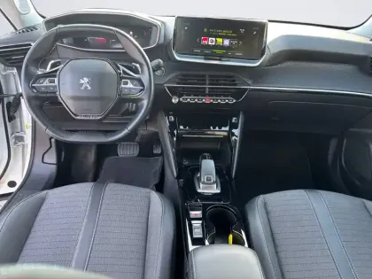 Photo 9 Peugeot 2008  BlueHDi 130 S&S EAT8