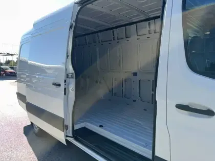 Photo 25 Mercedes Sprinter  FGN 317 CDI 43 3.5T RWD