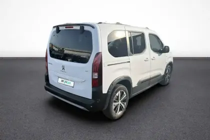 Photo 5 Peugeot Rifter  Standard PureTech 130 S&S EAT8 5pl