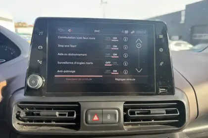 Photo 24 Peugeot Rifter  Standard PureTech 130 S&S EAT8 5pl