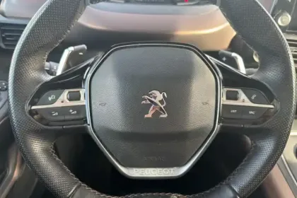 Photo 18 Peugeot Rifter  Standard PureTech 130 S&S EAT8 5pl