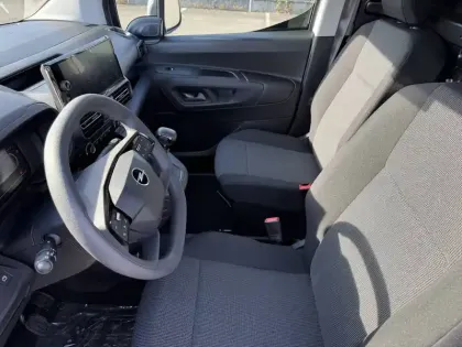 Photo 9 Opel Combo  CARGO M DIESEL 100 CH MANUELLE