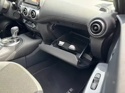 Photo 33 Nissan Juke  HYBRID 143