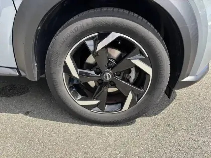Photo 10 Nissan Juke  HYBRID 143