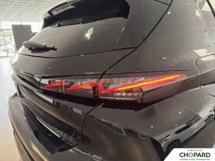 Photo 23 Peugeot 308  Hybrid 145 e-DCS6