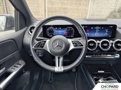 Photo 15 Mercedes Classe B  180 d 8G-DCT