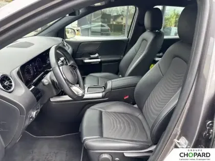 Photo 10 Mercedes Classe B  180 d 8G-DCT