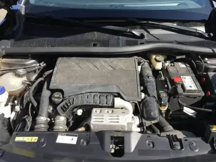 Photo 22 Peugeot 2008  PureTech 130 S&S EAT8