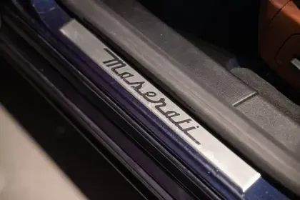 Photo 32 Maserati Ghibli  3.0 V6 350