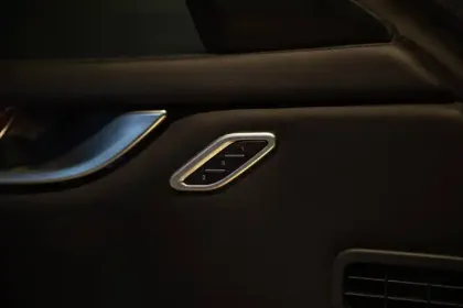 Photo 29 Maserati Ghibli  3.0 V6 350