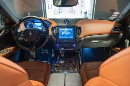 Photo 13 Maserati Ghibli  3.0 V6 350