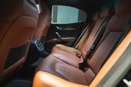 Photo 14 Maserati Ghibli  3.0 V6 350