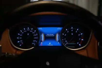 Photo 20 Maserati Ghibli  3.0 V6 350