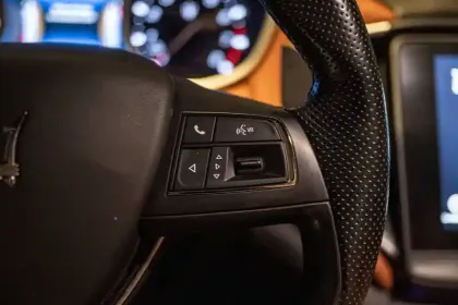 Photo 19 Maserati Ghibli  3.0 V6 350