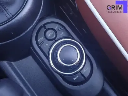 Photo 26 Mini Mini Cabriolet Cooper 136 ch DKG7