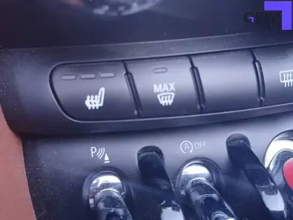 Photo 21 Mini Mini Cabriolet Cooper 136 ch DKG7