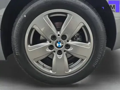 Photo 15 BMW Serie 1 118d 150 ch