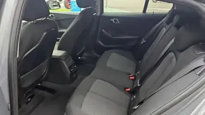 Photo 10 BMW Serie 1 118d 150 ch