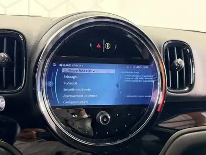 Photo 44 Mini Mini Countryman 125 - 95 ch ALL4 BVA6