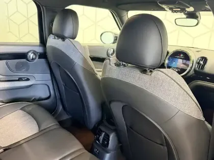 Photo 31 Mini Mini Countryman 125 - 95 ch ALL4 BVA6