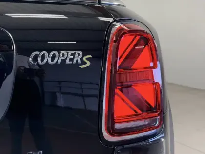 Photo 18 Mini Mini Countryman 125 - 95 ch ALL4 BVA6