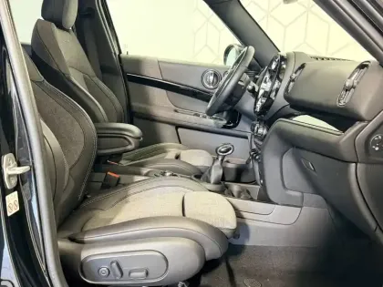 Photo 29 Mini Mini Countryman 125 - 95 ch ALL4 BVA6