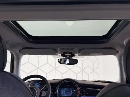 Photo 26 Mini Mini Hatch 3 Portes Cooper 136 ch DKG7