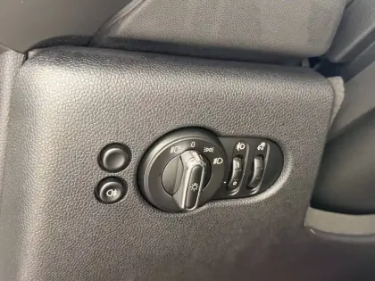 Photo 33 Mini Mini Hatch 3 Portes Cooper 136 ch DKG7