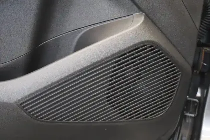 Photo 13 Renault Clio  E-Tech full hybrid 145 ch GSR2