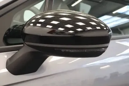 Photo 12 Renault Clio  E-Tech full hybrid 145 ch GSR2