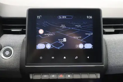 Photo 19 Renault Clio  E-Tech full hybrid 145 ch GSR2