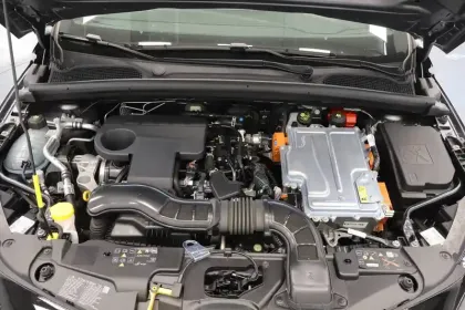 Photo 34 Renault Clio  E-Tech full hybrid 145 ch GSR2