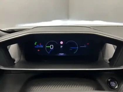 Photo 14 Peugeot 2008  Electrique 54 kWh 156 ch