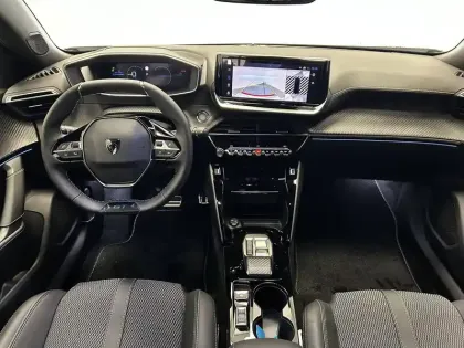 Photo 11 Peugeot 2008  Electrique 54 kWh 156 ch