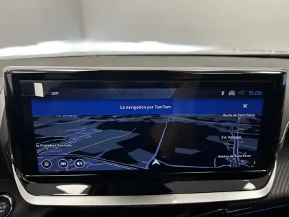 Photo 12 Peugeot 2008  Electrique 54 kWh 156 ch