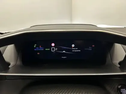 Photo 13 Peugeot 2008  Electrique 54 kWh 156 ch