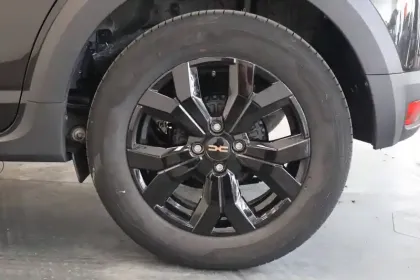 Photo 8 Dacia Sandero  ECO-G 100 GSR2