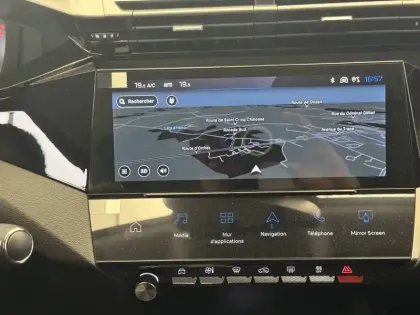 Photo 20 Peugeot 308  Plug-in Hybrid 195 ch e-DCS7