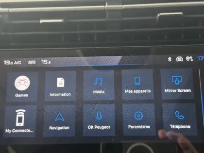 Photo 33 Peugeot 308  Plug-in Hybrid 195 ch e-DCS7