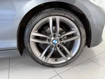 Photo 13 BMW Serie 1 116d 116 ch BVA8