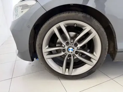 Photo 14 BMW Serie 1 116d 116 ch BVA8