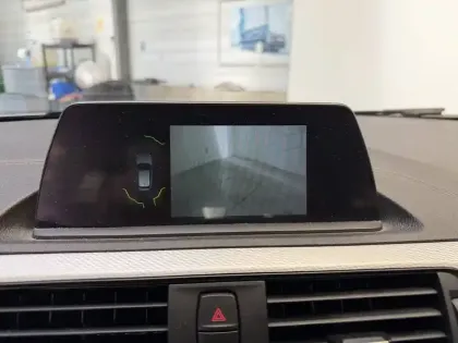 Photo 17 BMW Serie 1 116d 116 ch BVA8