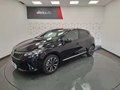 Photo 11 Renault Clio  E-Tech full hybrid 145 ch GSR2