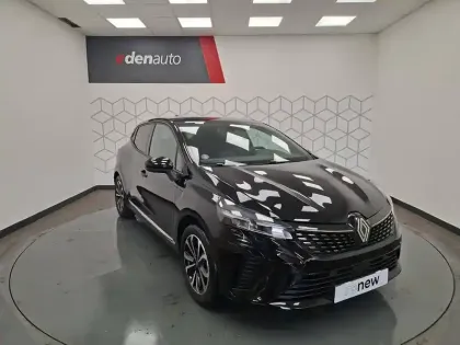 Photo 15 Renault Clio  E-Tech full hybrid 145 ch GSR2