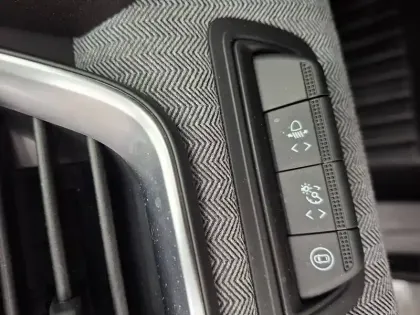 Photo 43 Renault Clio  E-Tech full hybrid 145 ch GSR2