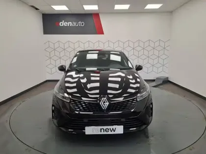 Photo 13 Renault Clio  E-Tech full hybrid 145 ch GSR2