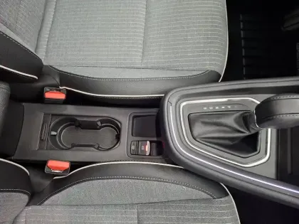Photo 35 Renault Clio  E-Tech full hybrid 145 ch GSR2