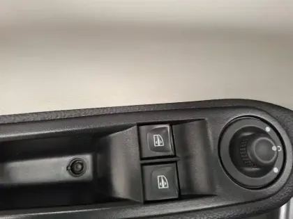 Photo 34 Renault Twingo  III TCe 95